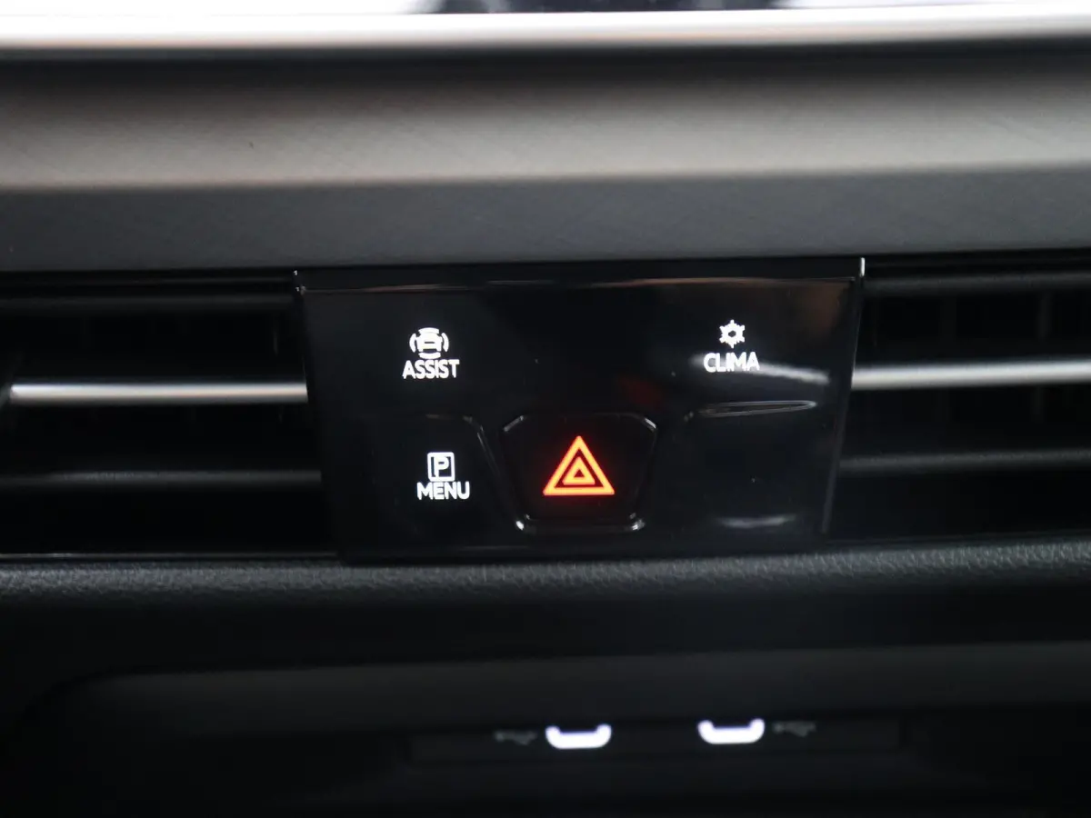 1.5 TSI Life Edition 116 PK | Draadloze Apple Carplay |  Adaptieve cruise control | Climate control | Parkeersensoren | Keyless | 18" inch Lichtmetalen velgen |