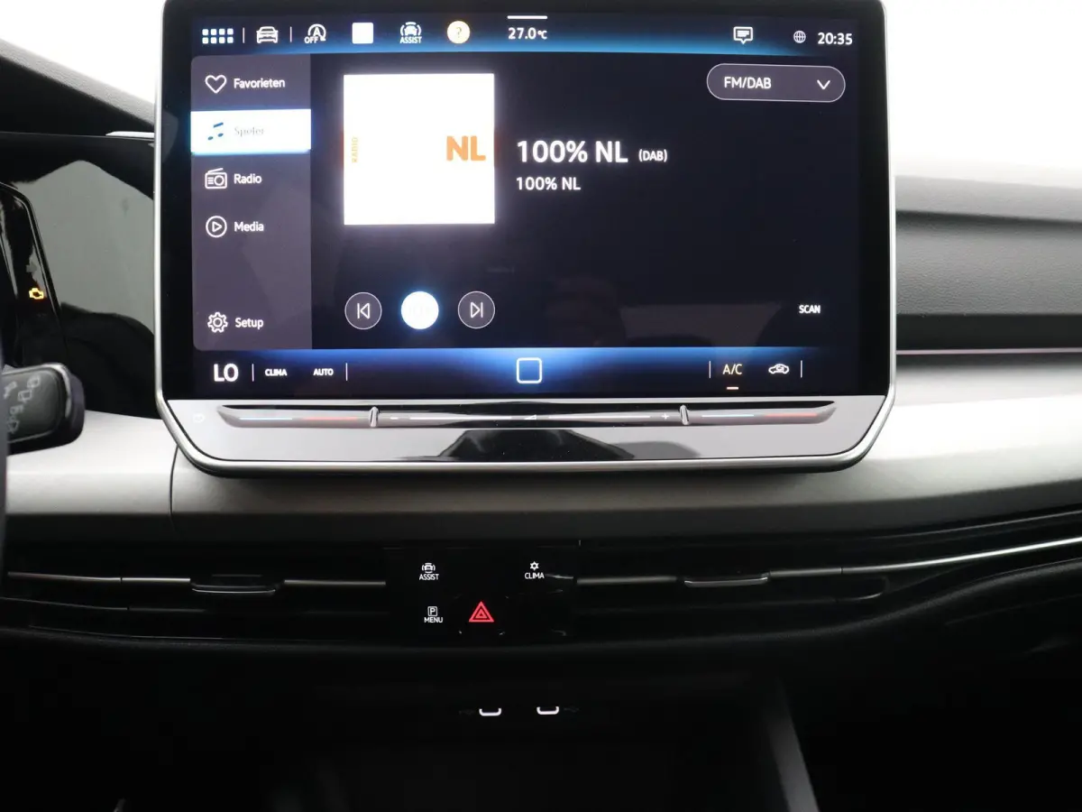 1.5 TSI Life Edition 116 PK | Draadloze Apple Carplay |  Adaptieve cruise control | Climate control | Parkeersensoren | Keyless | 18" inch Lichtmetalen velgen |