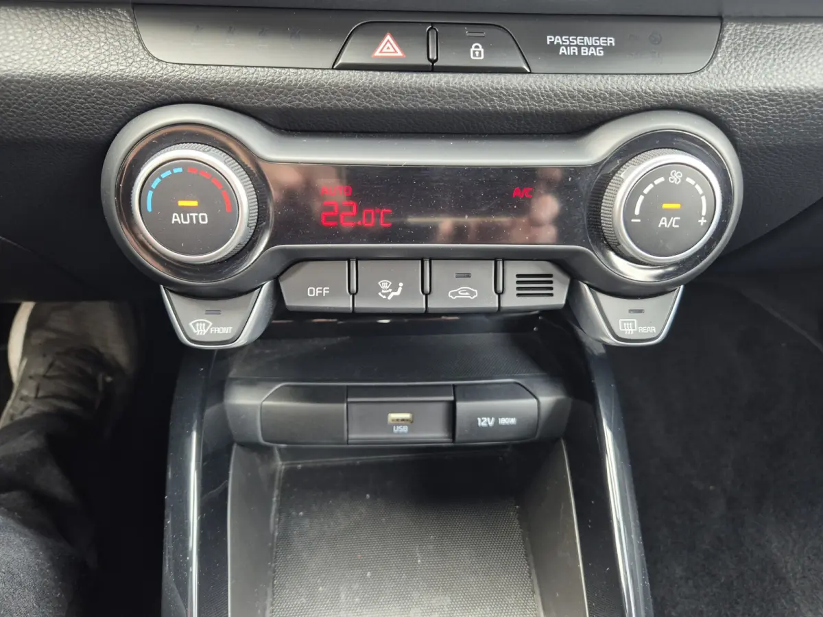 1.0 T-GDi MHEV DynamicLine Automaat,Navigatie/Carplay/Andriod,stoelverwarming,