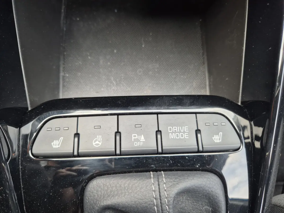1.0 T-GDi MHEV DynamicLine Automaat,Navigatie/Carplay/Andriod,stoelverwarming,