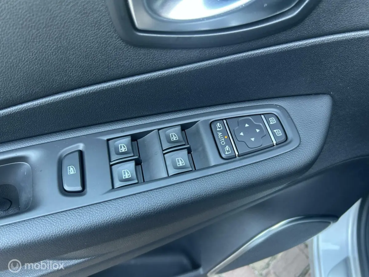 0.9 TCe Limited * AIRCO * NAVIGATIE * CAMERA