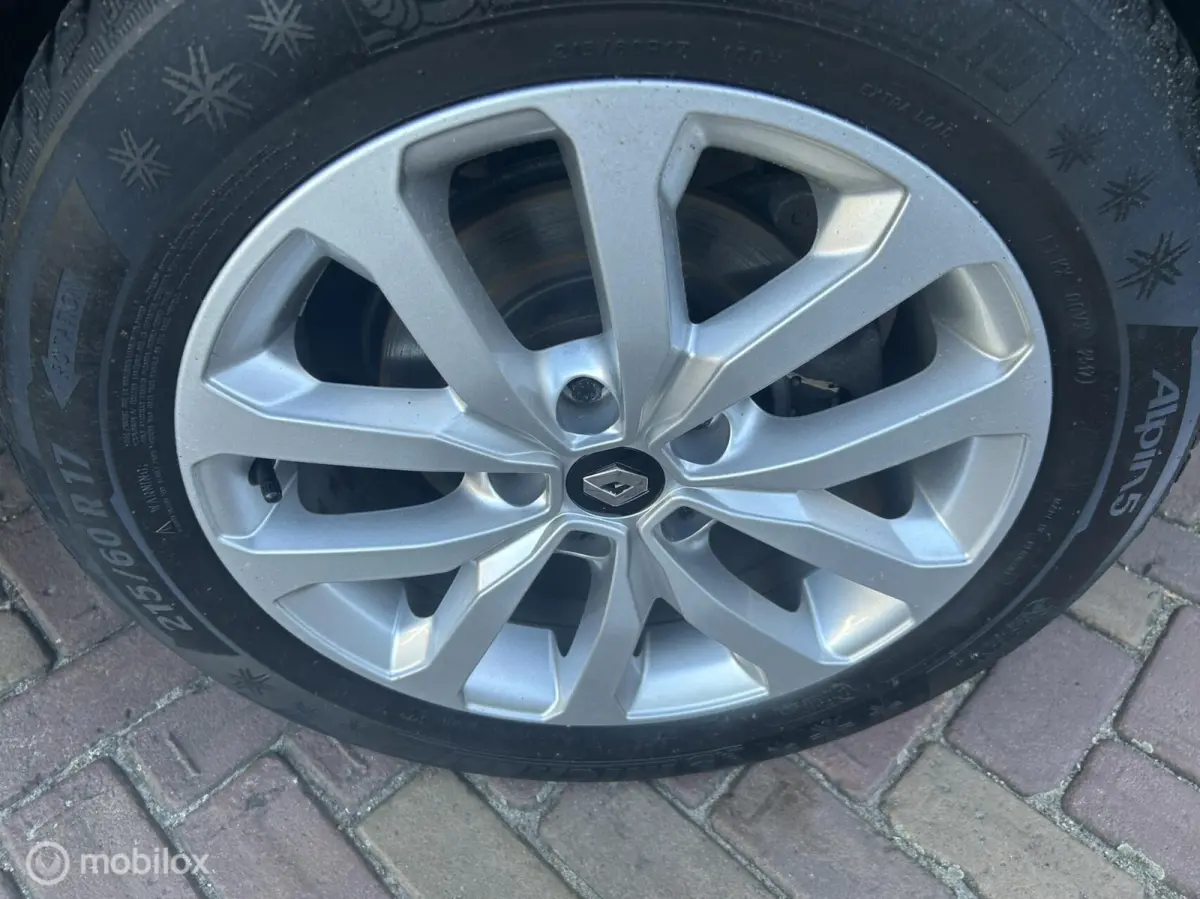 1.3 TCe Black Edition * AUTOMAAT * NAVIGATIE