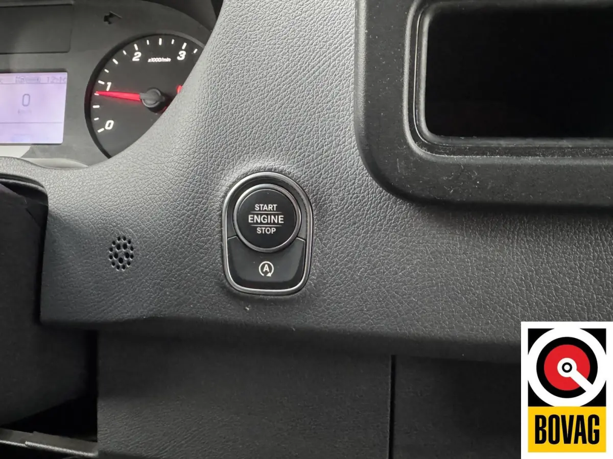 bestel 211 2.2 CDI L2H2