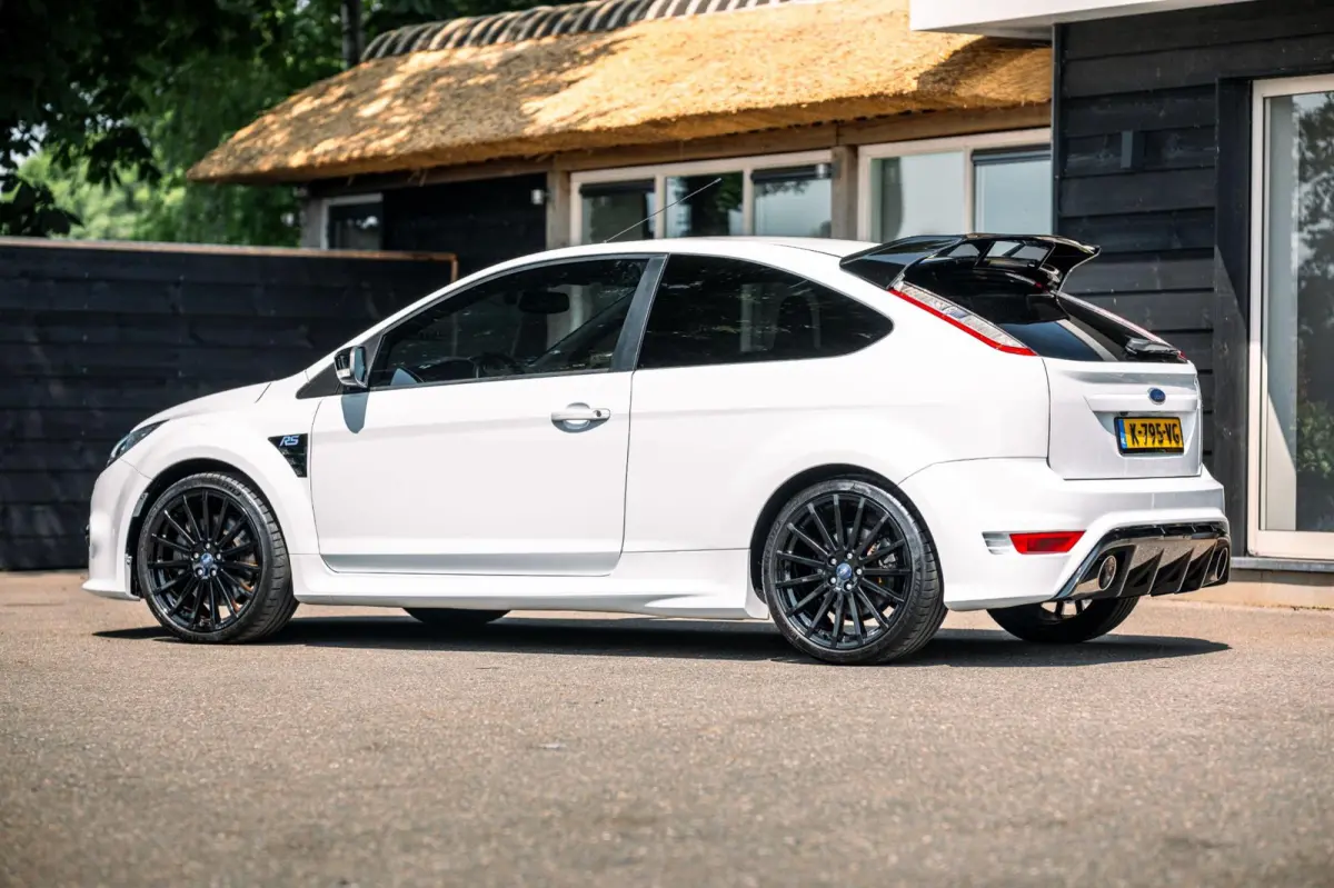 2.5 RS Nieuwstaat I Uitgebreid Dekra Rapport I Liefhebbersauto I 19 Inch I Recaro I Camera