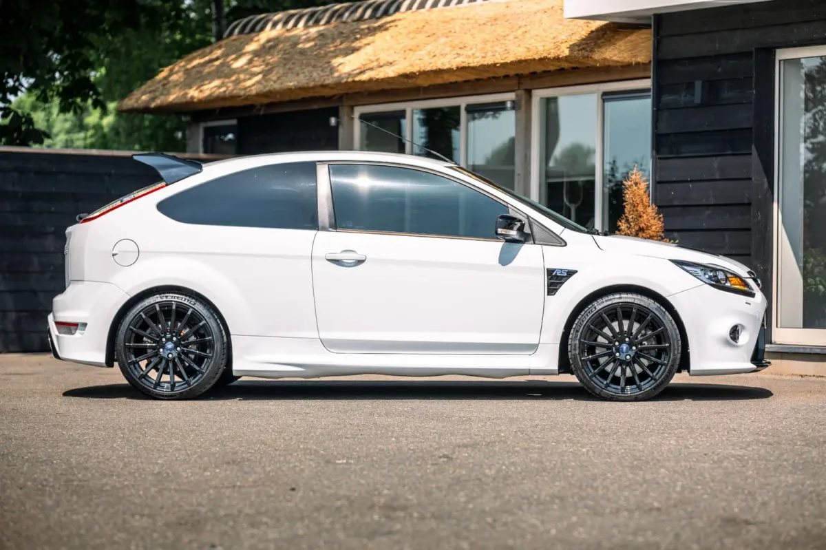 2.5 RS Nieuwstaat I Uitgebreid Dekra Rapport I Liefhebbersauto I 19 Inch I Recaro I Camera