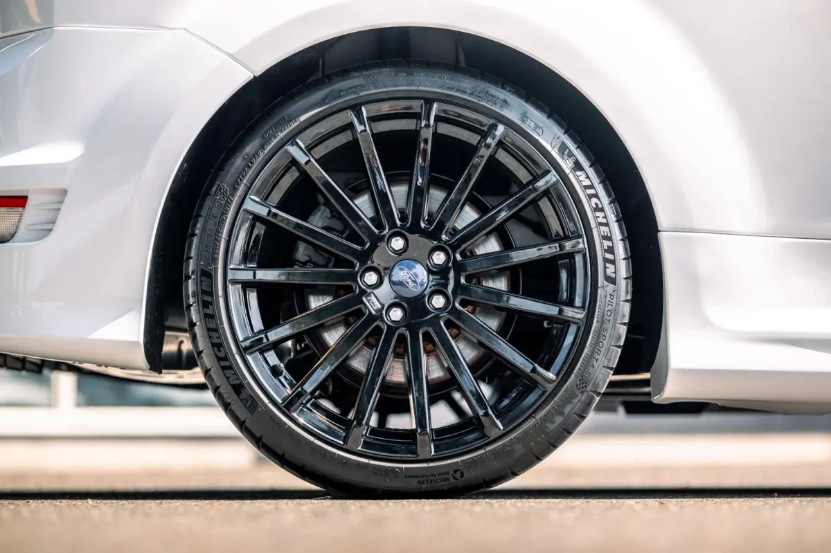 2.5 RS Nieuwstaat I Uitgebreid Dekra Rapport I Liefhebbersauto I 19 Inch I Recaro I Camera