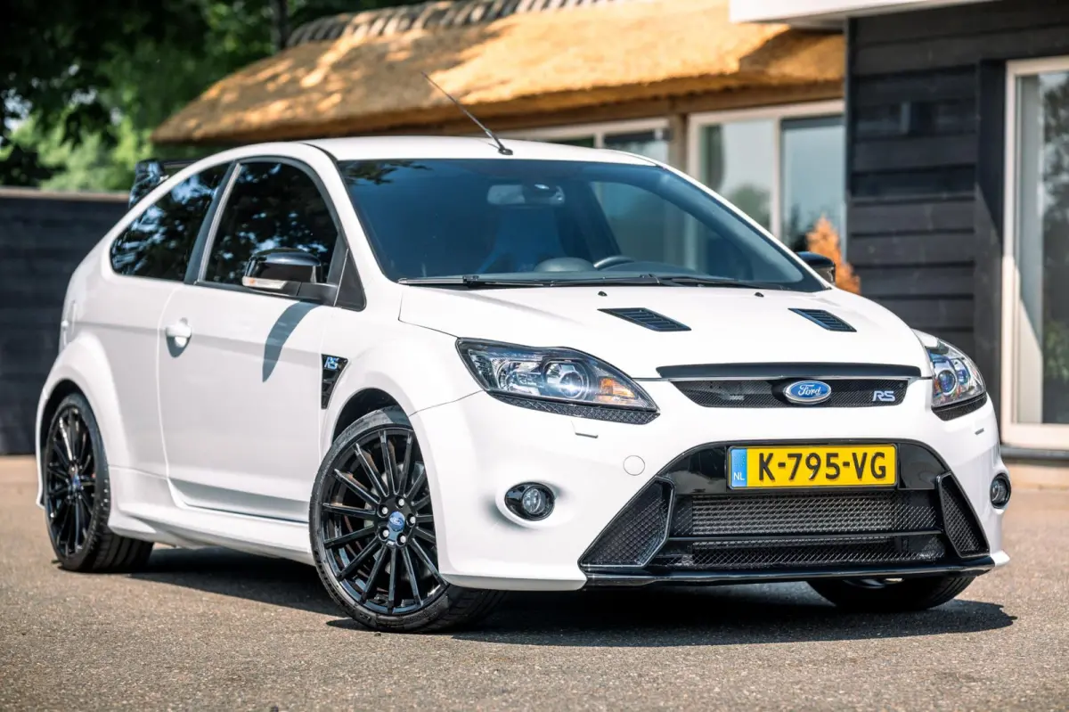 2.5 RS Nieuwstaat I Uitgebreid Dekra Rapport I Liefhebbersauto I 19 Inch I Recaro I Camera