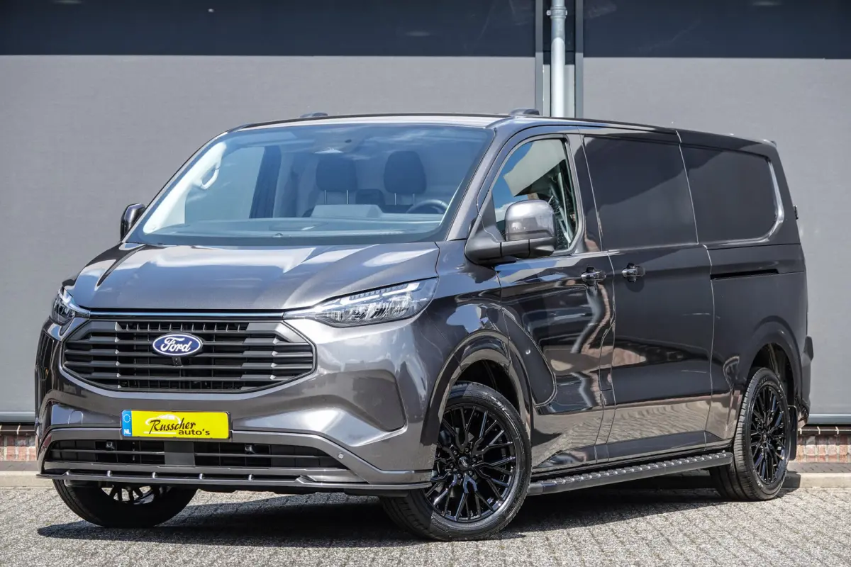L2H1 2.5PHEV 233Pk Aut. | Limited | Plug-In Hybrid | 360° Camera | 2x Schuifdeur | Spoilerpack | 19'' | Magnetic Grey