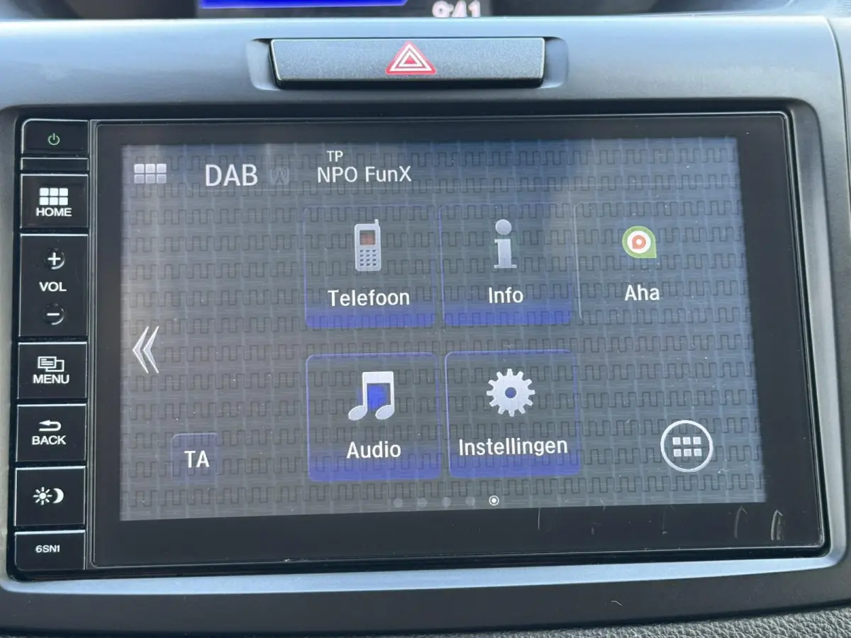 2.0 Comfort Cruise ontrol Climate control Stoelverwarming Achteruitrijcamera Bluetooth