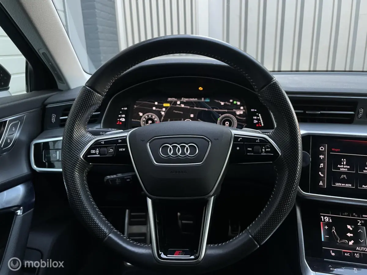 55 TFSIe Quattro S-line - CAMERA/ACC/KEYLESS