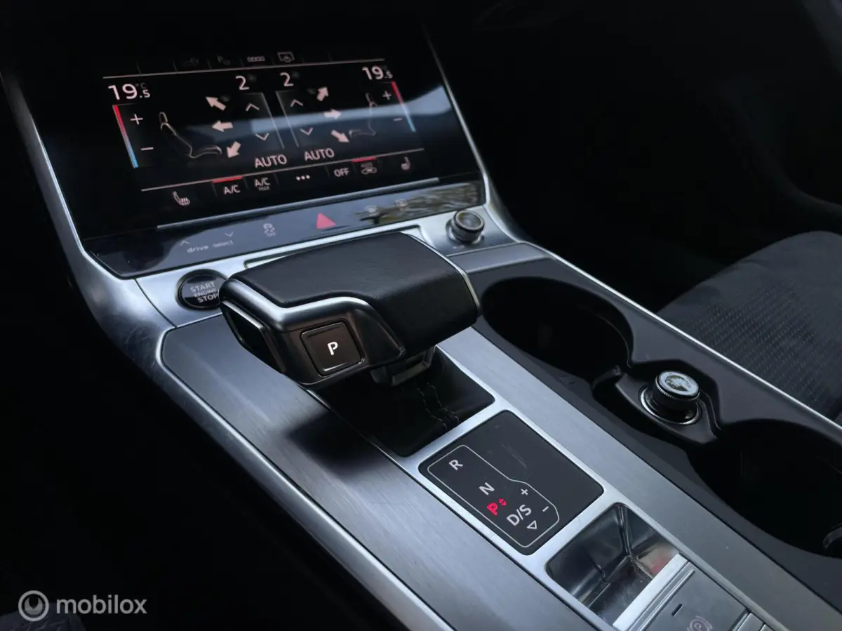 55 TFSIe Quattro S-line - CAMERA/ACC/KEYLESS