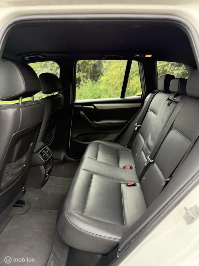 sDrive18d High Executive M Sport Edition