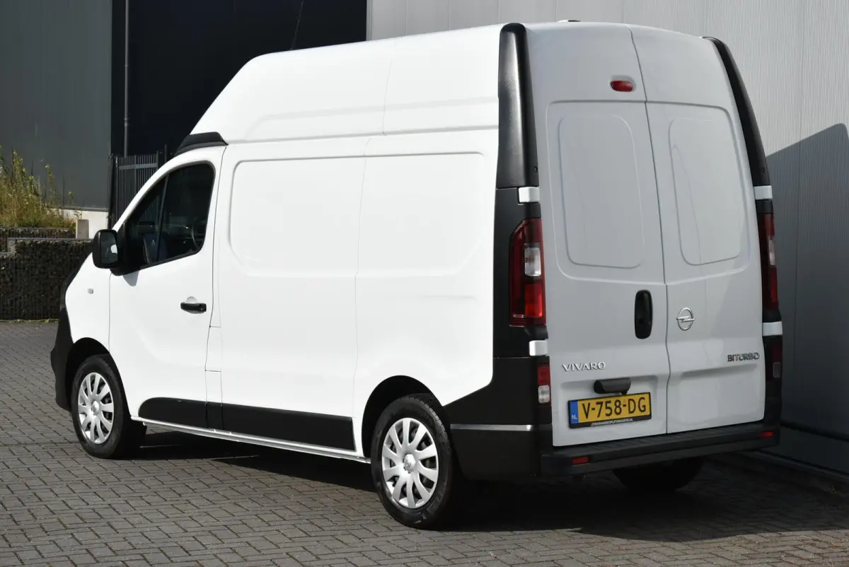 1.6 CDTI L1H2 125 Pk! Euro 6 Airco Camera Cruise