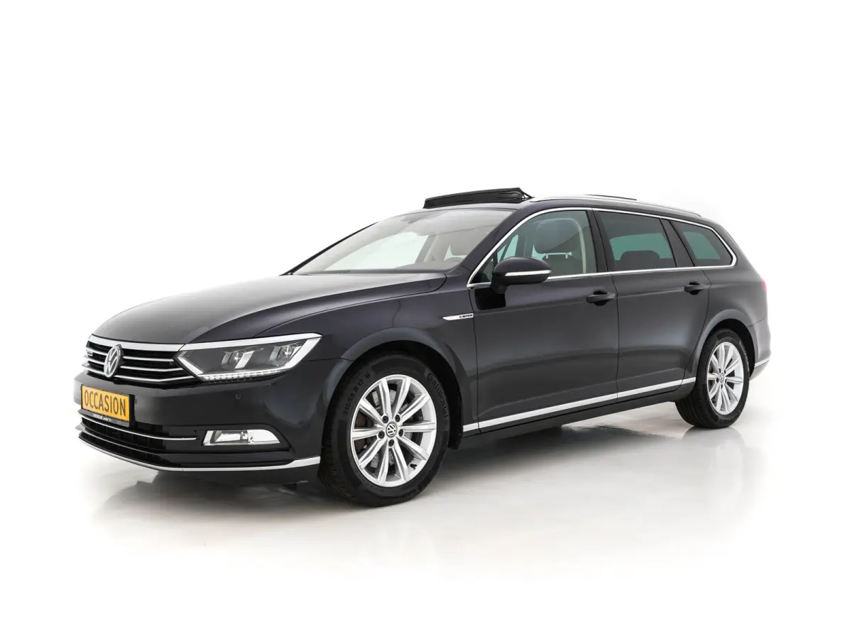 2.0 BiTDI 4Motion Highline (INCL-BTW) Aut. *PANO | ADAPTIVE-CRUISE | DIGI-COCKPIT | NAVI-FULLMAP | LEATHER-ALCANTARA | FULL-LED | ERGONOMIC-COMFORTSEATS | KEYLESS | ECC | PARKPILOT | TOWBAR 