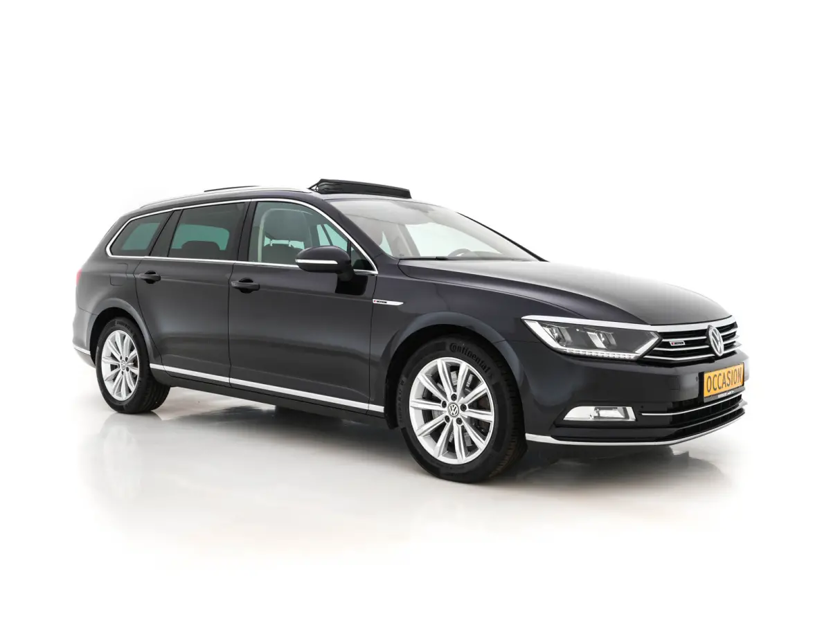 2.0 BiTDI 4Motion Highline (INCL-BTW) Aut. *PANO | ADAPTIVE-CRUISE | DIGI-COCKPIT | NAVI-FULLMAP | LEATHER-ALCANTARA | FULL-LED | ERGONOMIC-COMFORTSEATS | KEYLESS | ECC | PARKPILOT | TOWBAR 