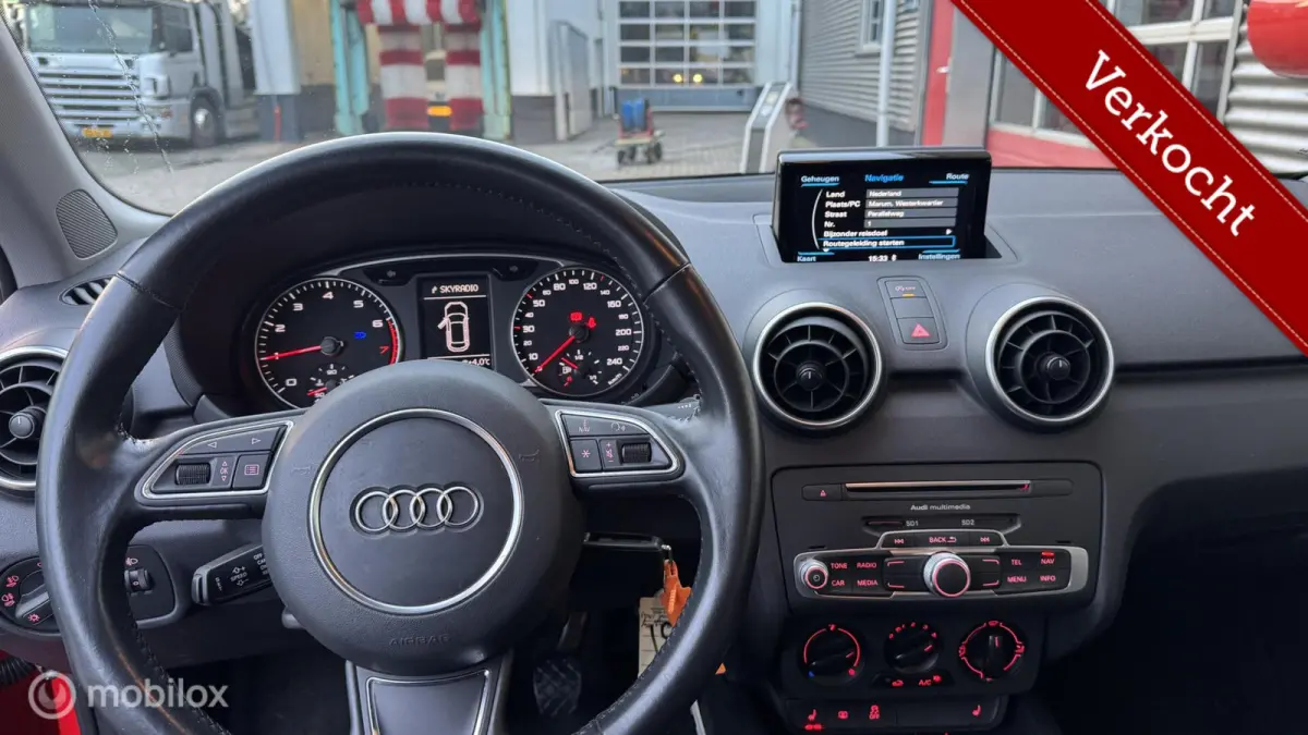 1.0 TFSI Sport Pro S-LINE