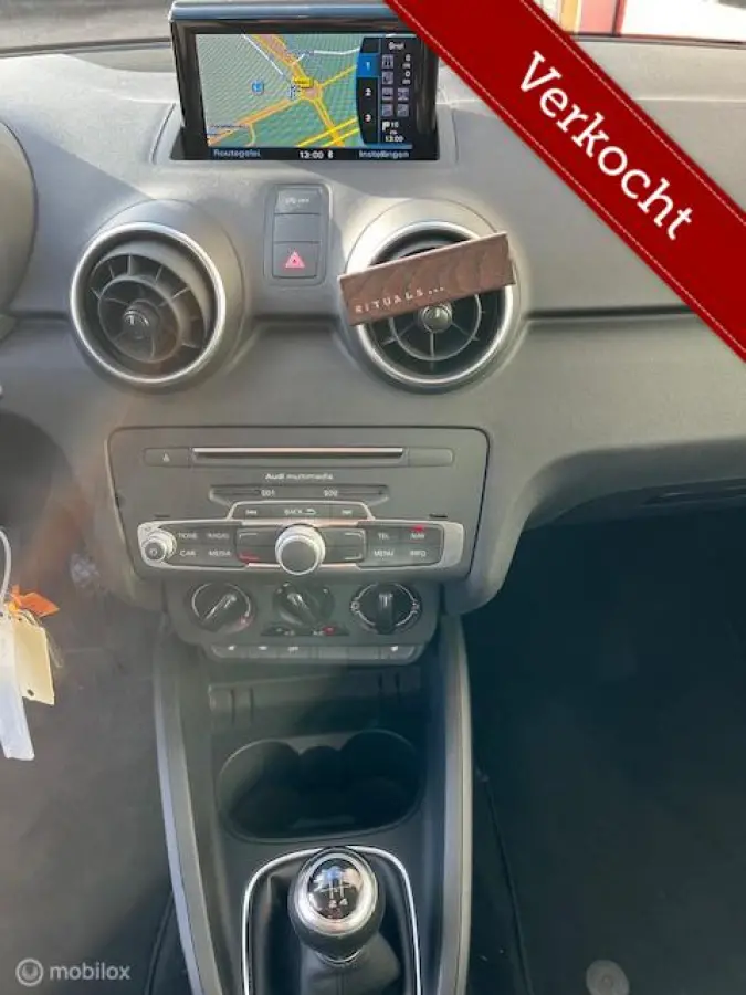 1.0 TFSI Sport Pro S-LINE