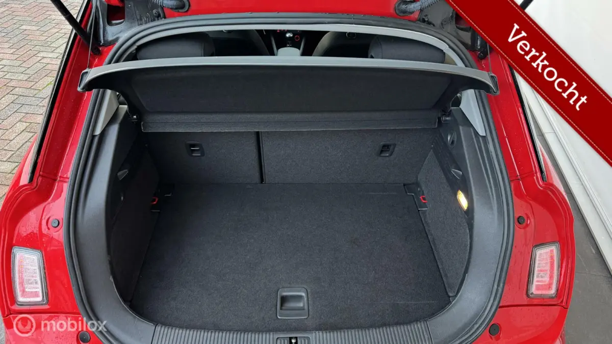 1.0 TFSI Sport Pro S-LINE