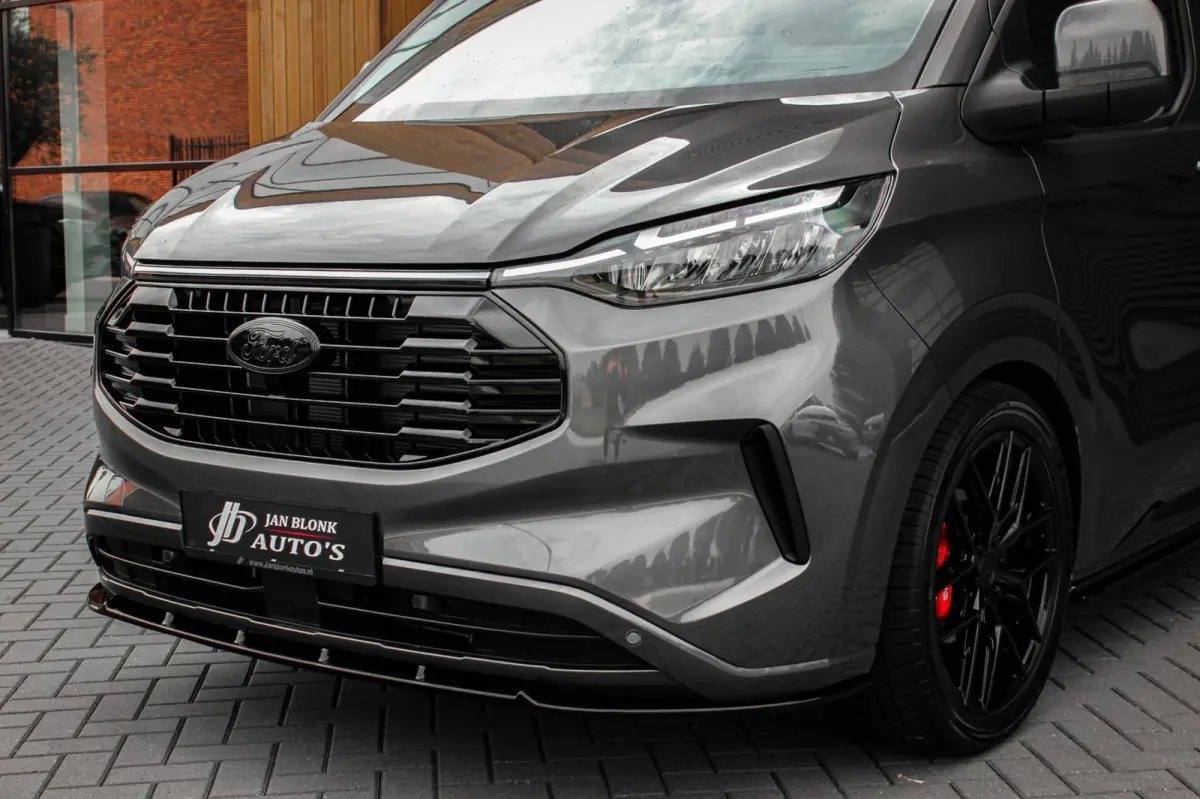 320 2.0 TDCI L2H1 Limited 170PK JB- EDITION / DRIVER ASSISTANCE PACK / 3- ZITS / MY2024 / CAMERA / ADAP.CRUISE