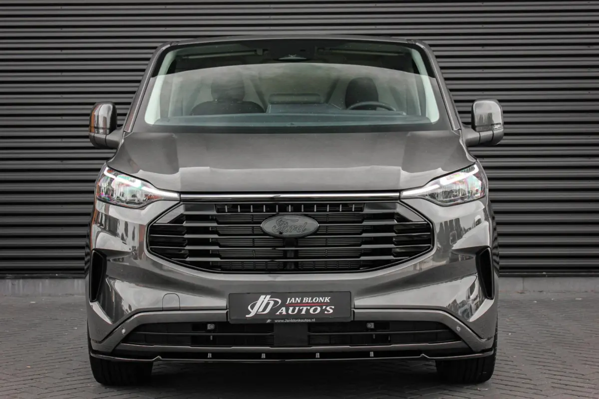 320 2.0 TDCI L2H1 Limited 170PK JB- EDITION / DRIVER ASSISTANCE PACK / 3- ZITS / MY2024 / CAMERA / ADAP.CRUISE