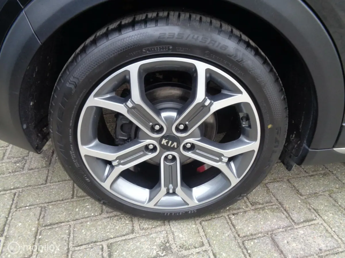 1.4 T-GDi Executive/AUTOMAAT/Navi/Panoramadak/Half Leer/18''Lm/Trekhaak/JBL-sound/1st eig
