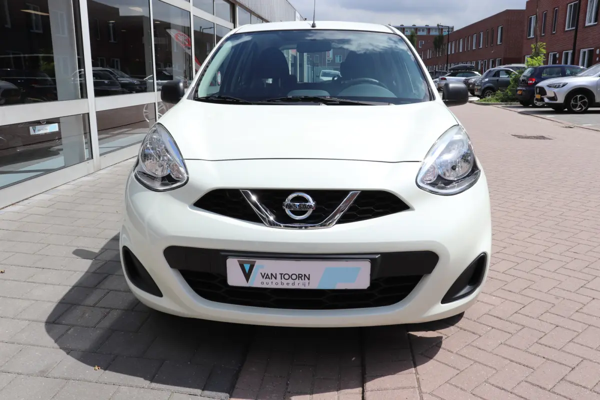 1.2 Visia Pack, lage km stand, dealeronderhouden, incl. set winter en zomerbanden!