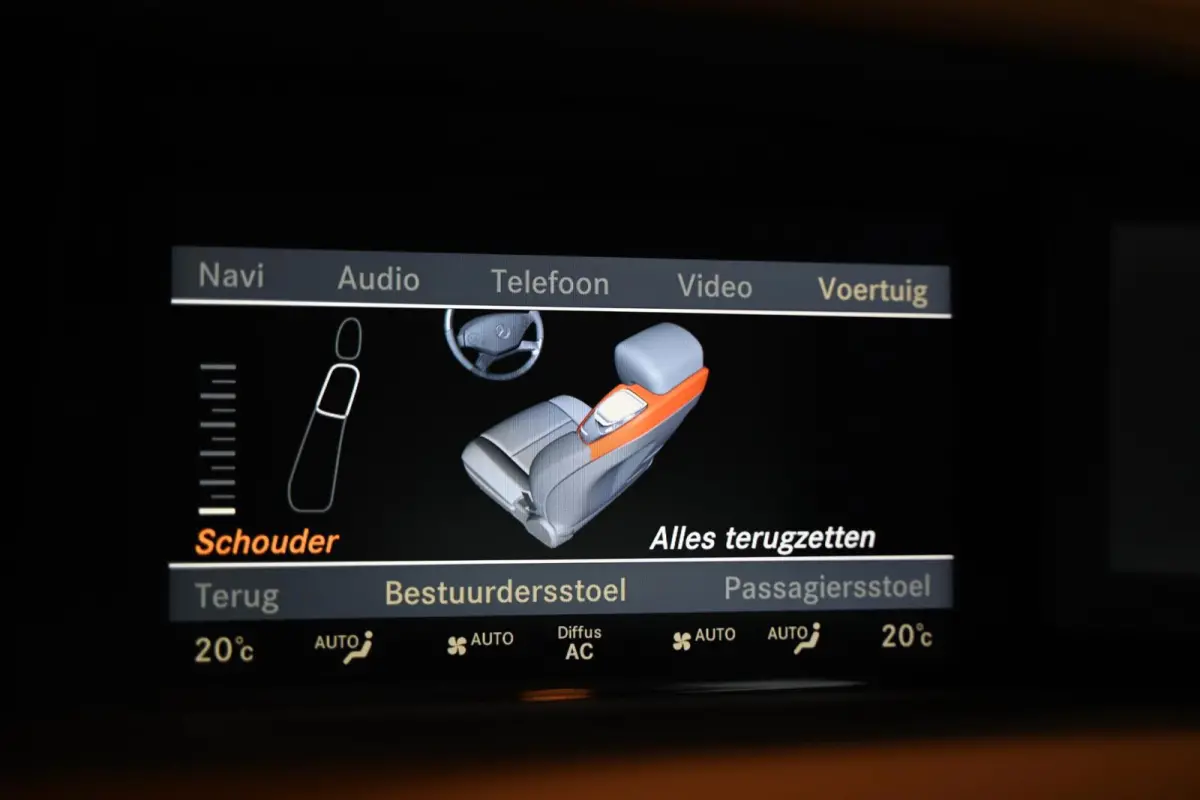 500 4-Matic - Distronic - Soft-Close - Camera - Schuifdak - Dodehoekassistent - Nappaleder -