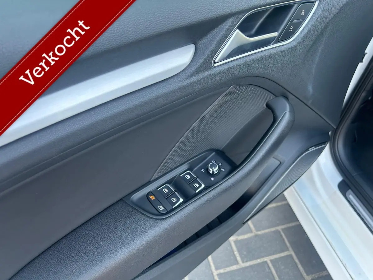 1.4 TFSI S-line/RS-stoelen/pano/keyless/Dodehoek/ Topstaat!