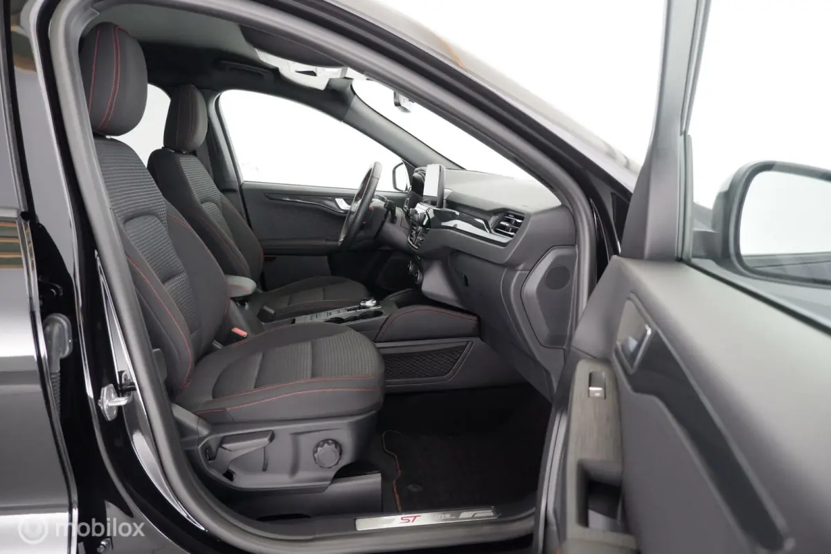 2.5 PHEV 225 pk ST-Line SoH100%|nav|pdc|ecc|lmv19