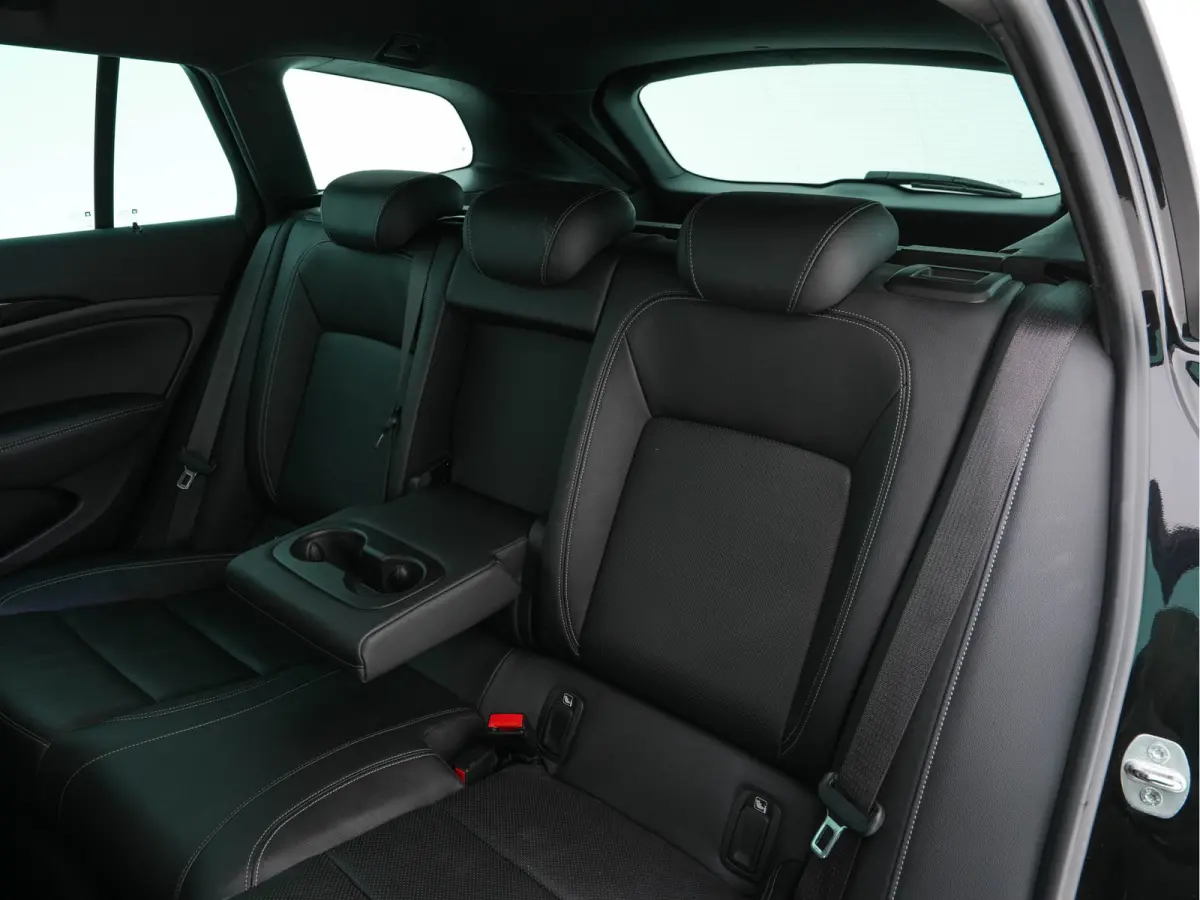 2.0 Turbo GS-Sport-Line Aut. *FULL-LEATHER | BOSE-SOUND | HEAD-UP | ADAPT.CRUISE | FULL-LED | MEMORY-PACK | SPORT/HEATED/COOLED/MASSAGE-SEATS  | NAVI-FULLMAP | GREY-WRAPPED | KEYLESS | CAMER