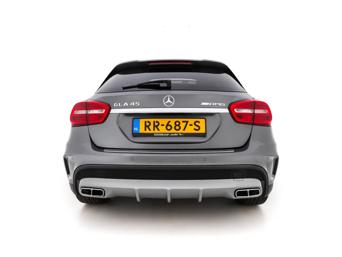 AMG 45 4MATIC Aut.*PANO | XENON | LEATHER-ALCANTARA | MEMORY-PACK | HARMAN/KARDON | KEYLESS |  CAMERA | SPORTSEATS | HEATED-SEATS | NAVI-FULLMAP | SHIFTPADDLES  | ECC | PDC | CRUISE | 20''AL