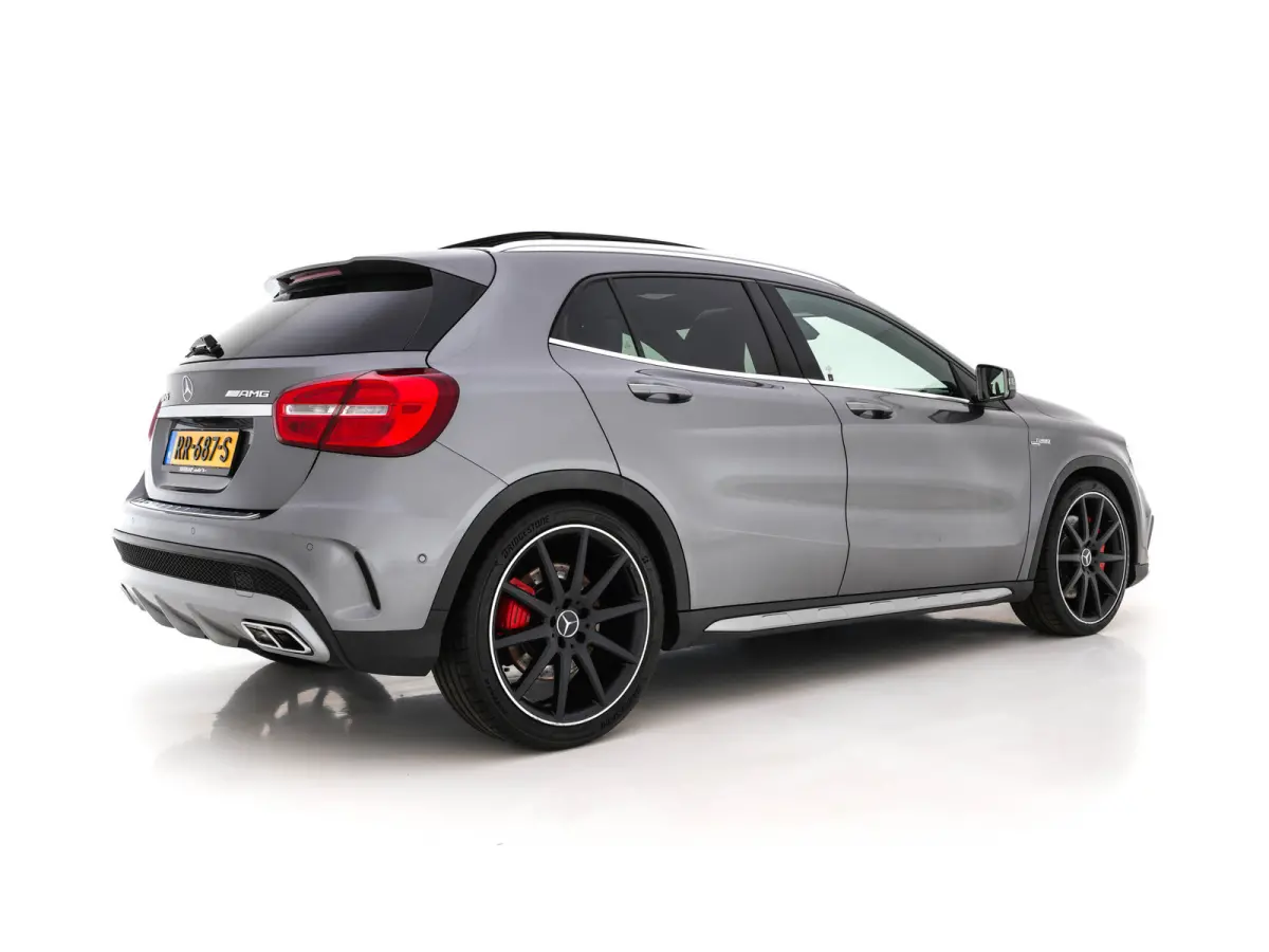AMG 45 4MATIC Aut.*PANO | XENON | LEATHER-ALCANTARA | MEMORY-PACK | HARMAN/KARDON | KEYLESS |  CAMERA | SPORTSEATS | HEATED-SEATS | NAVI-FULLMAP | SHIFTPADDLES  | ECC | PDC | CRUISE | 20''AL