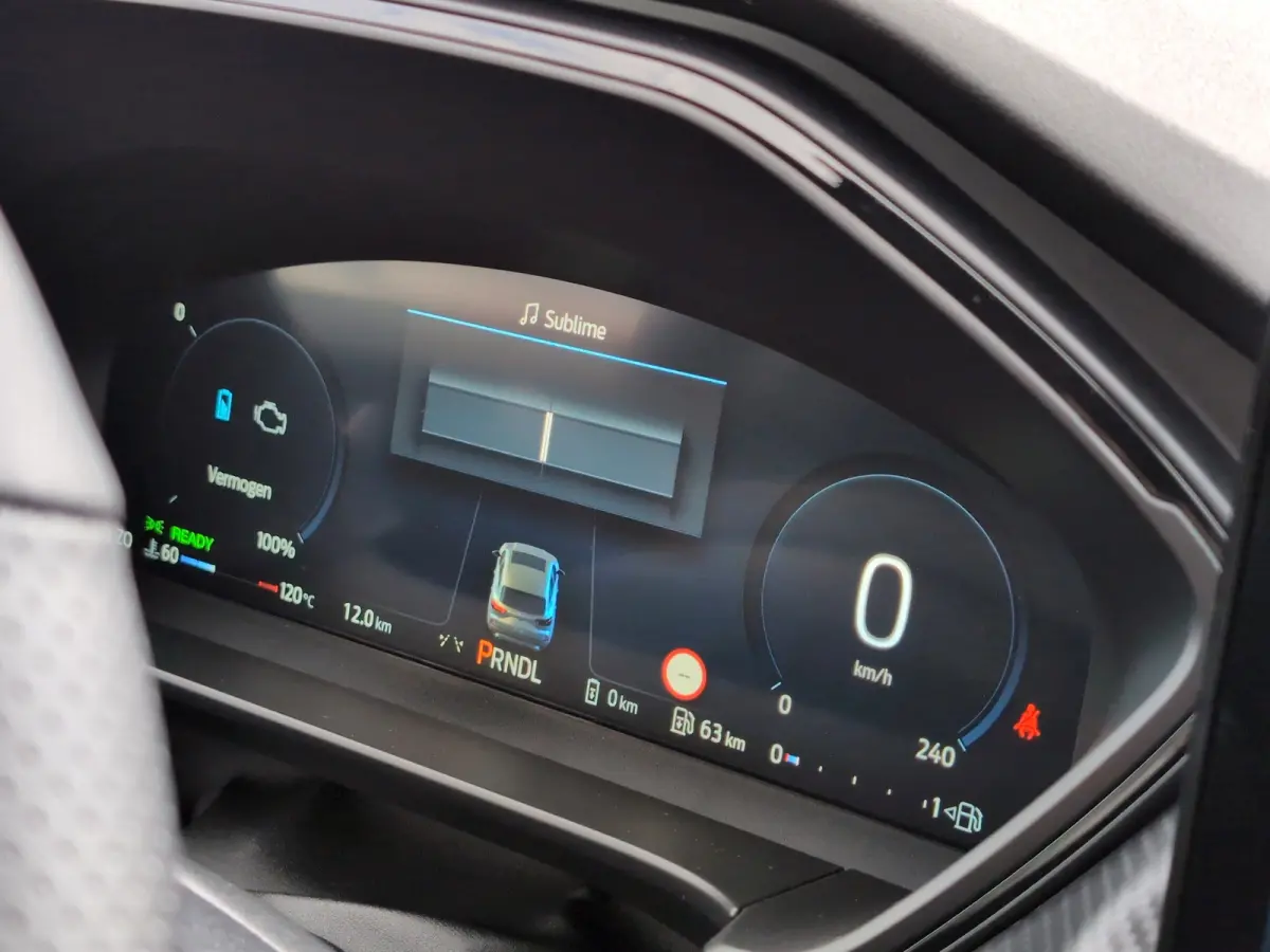 2.5 PHEV ST-Line X | Achteruitrijcamera | Apple Carplay/Android Auto|telefoonintegratie premium | Armsteun voor