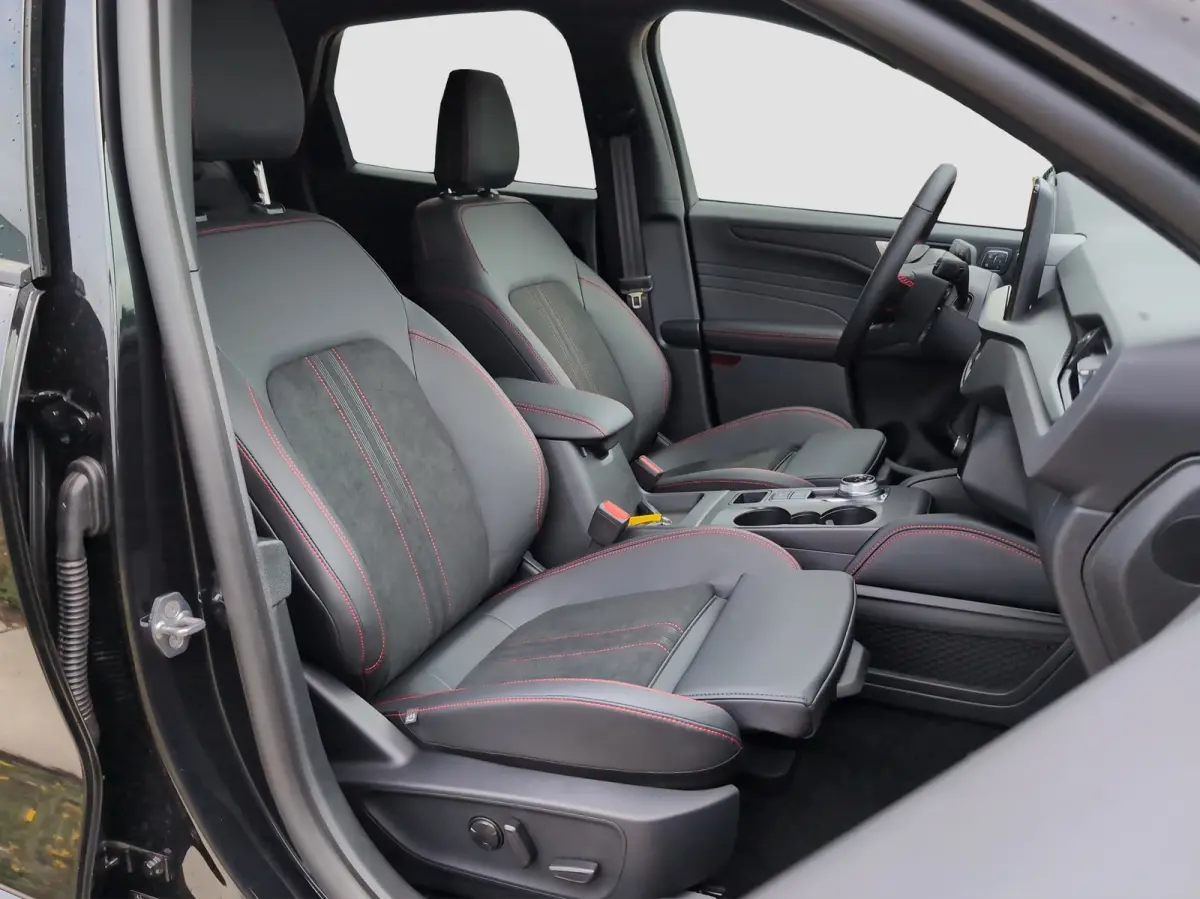 2.5 PHEV ST-Line X | Achteruitrijcamera | Apple Carplay/Android Auto|telefoonintegratie premium | Armsteun voor