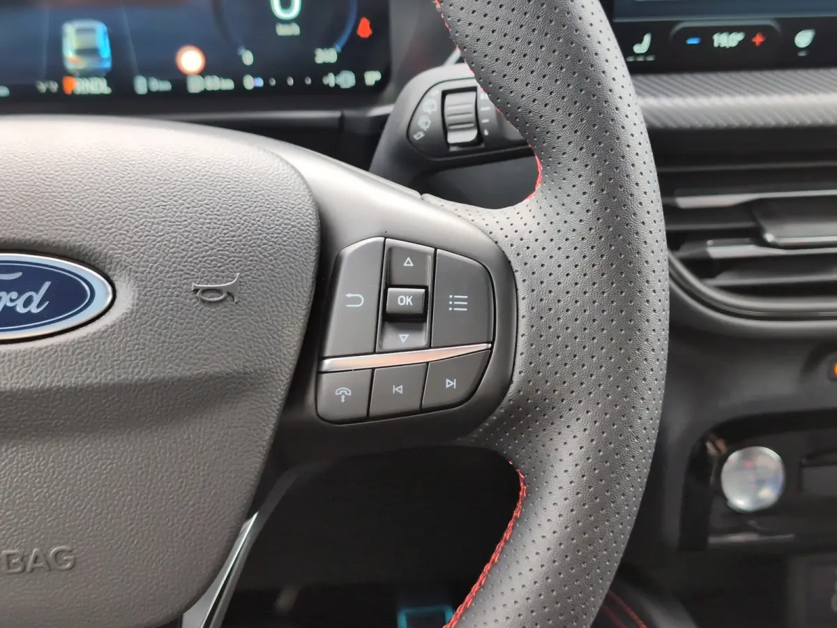 2.5 PHEV ST-Line X | Achteruitrijcamera | Apple Carplay/Android Auto|telefoonintegratie premium | Armsteun voor