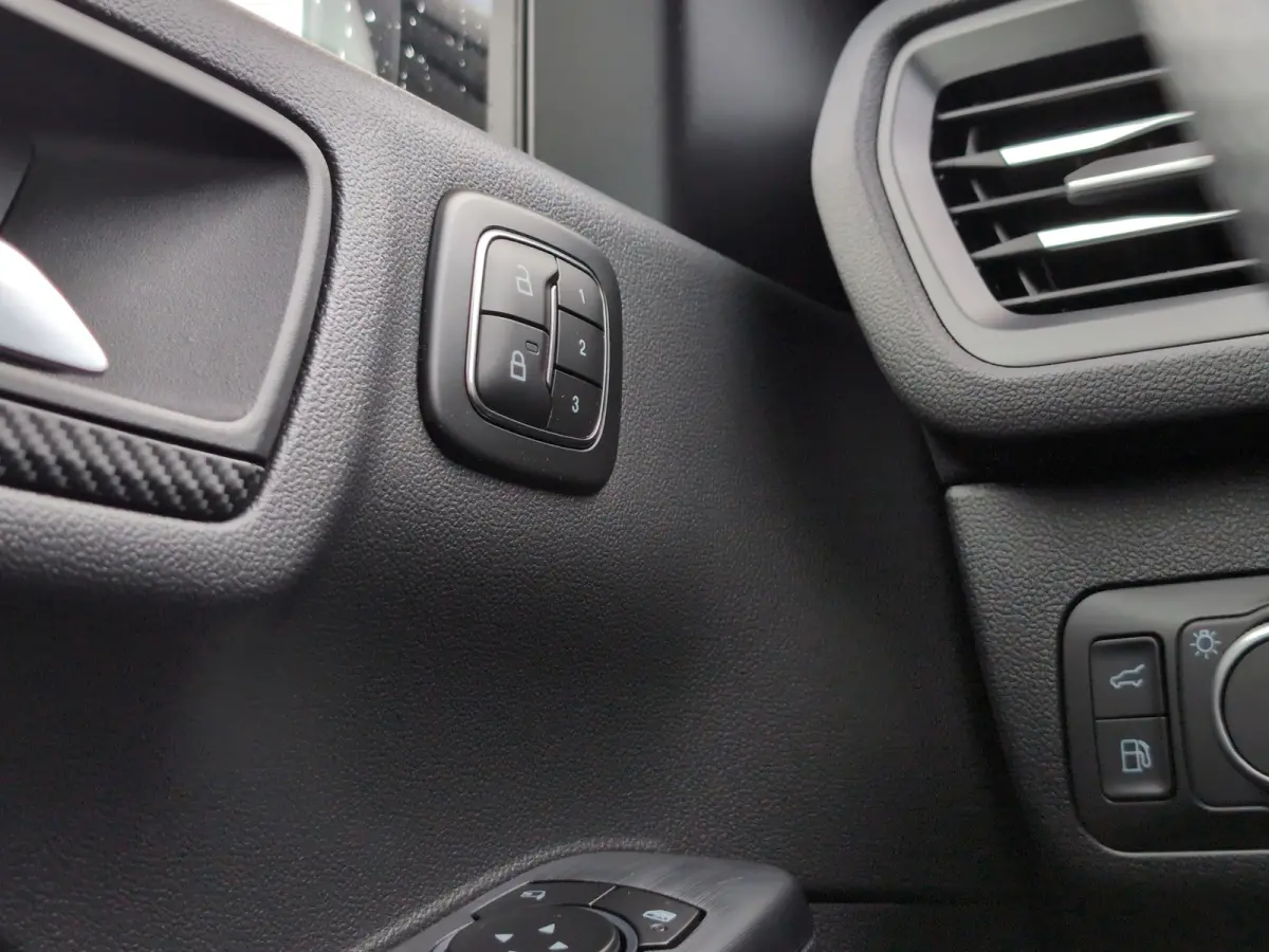 2.5 PHEV ST-Line X | Achteruitrijcamera | Apple Carplay/Android Auto|telefoonintegratie premium | Armsteun voor
