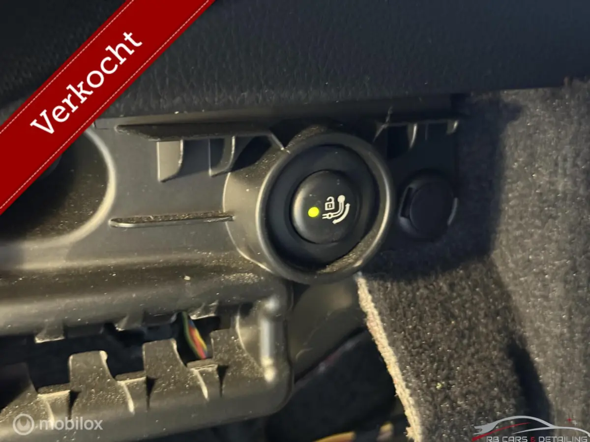 318i M Sport, HiFi, ELEK trekh, Carplay