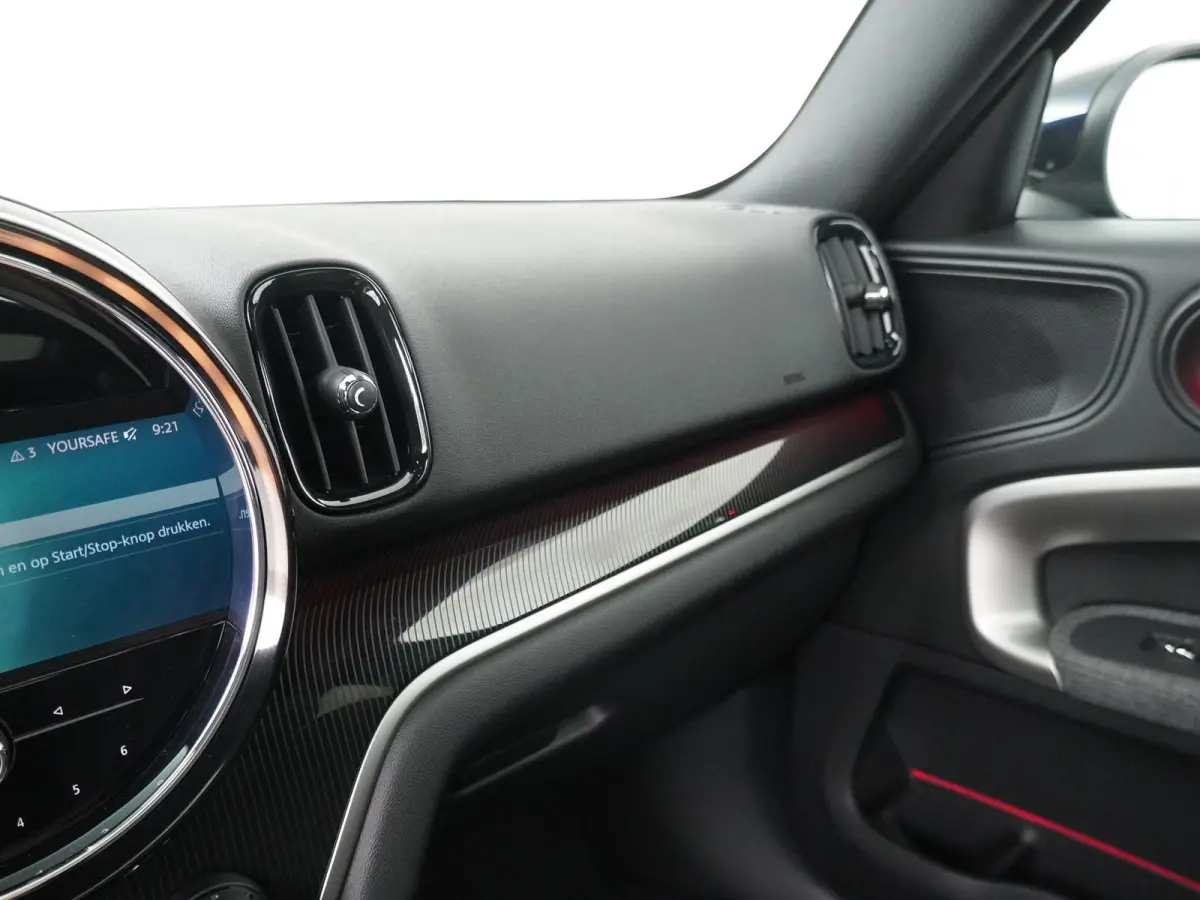 Cooper SE ALL4 John Cooper Works | Achteruitrijcamera | Panoramadak | Stuurwielverwarming | Head-Up Display | John Cooper Works uitvoering |