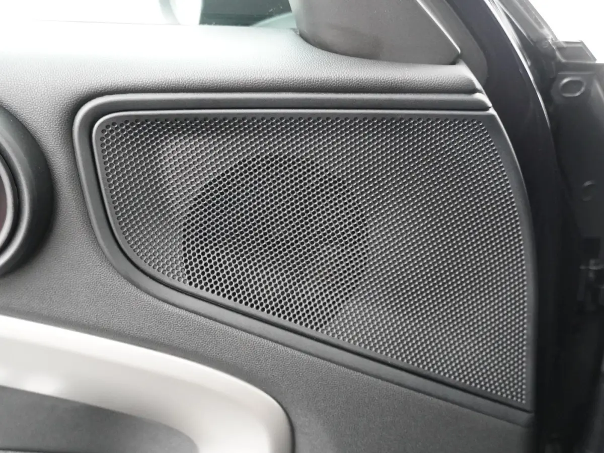 Cooper SE ALL4 John Cooper Works | Achteruitrijcamera | Panoramadak | Stuurwielverwarming | Head-Up Display | John Cooper Works uitvoering |