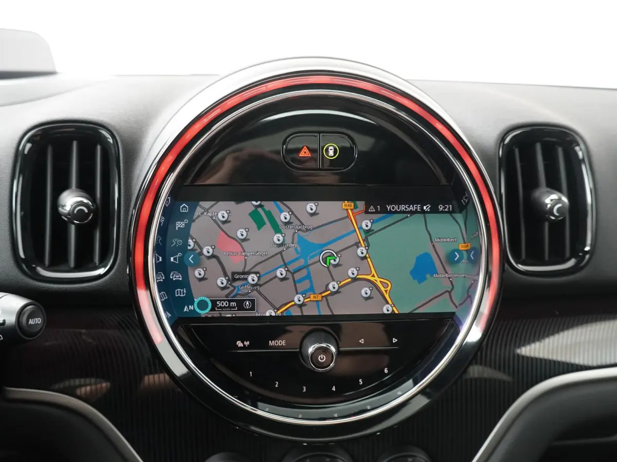 Cooper SE ALL4 John Cooper Works | Achteruitrijcamera | Panoramadak | Stuurwielverwarming | Head-Up Display | John Cooper Works uitvoering |