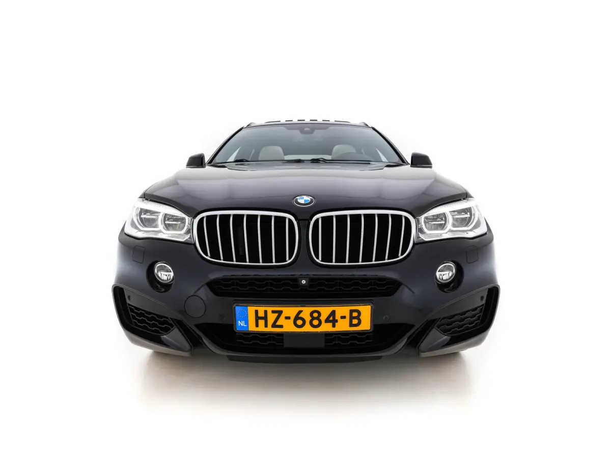 xDrive50i High-Executive M-Sportpack Aut. *PANO | HEAD-UP | TWO-COLOUR-LUXURYLEATHER | FULL-LED | MEMORY-PACK | HARMAN/KARDON-SOUNDSYSTEM |  | BLIND-SPOT | KEYLESS | CAMERA | COMFORT-SEATS |