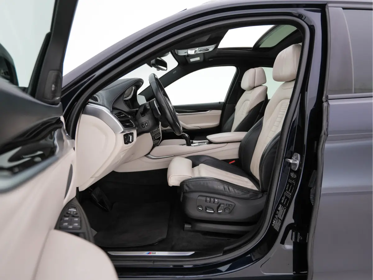 xDrive50i High-Executive M-Sportpack Aut. *PANO | HEAD-UP | TWO-COLOUR-LUXURYLEATHER | FULL-LED | MEMORY-PACK | HARMAN/KARDON-SOUNDSYSTEM |  | BLIND-SPOT | KEYLESS | CAMERA | COMFORT-SEATS |
