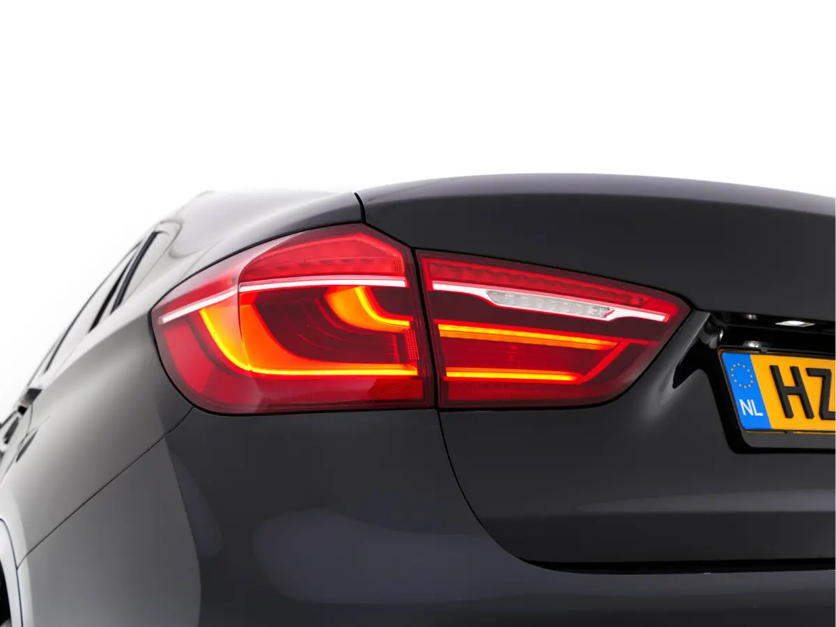xDrive50i High-Executive M-Sportpack Aut. *PANO | HEAD-UP | TWO-COLOUR-LUXURYLEATHER | FULL-LED | MEMORY-PACK | HARMAN/KARDON-SOUNDSYSTEM |  | BLIND-SPOT | KEYLESS | CAMERA | COMFORT-SEATS |