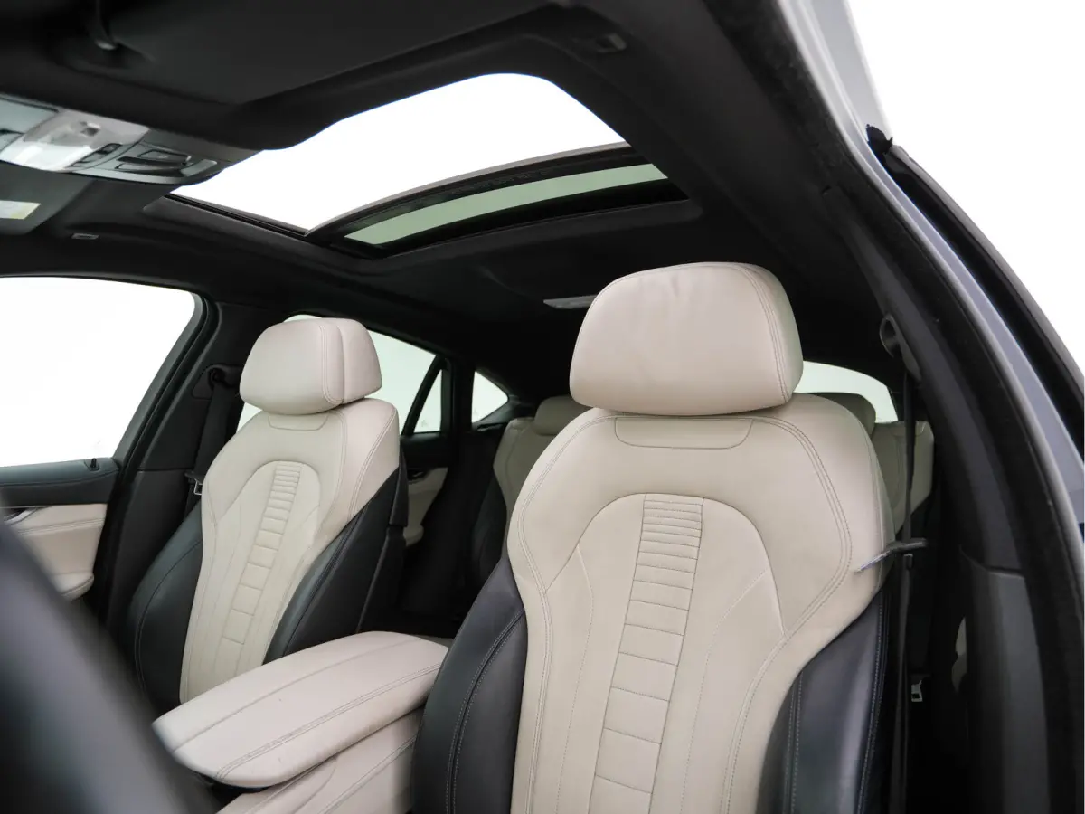 xDrive50i High-Executive M-Sportpack Aut. *PANO | HEAD-UP | TWO-COLOUR-LUXURYLEATHER | FULL-LED | MEMORY-PACK | HARMAN/KARDON-SOUNDSYSTEM |  | BLIND-SPOT | KEYLESS | CAMERA | COMFORT-SEATS |