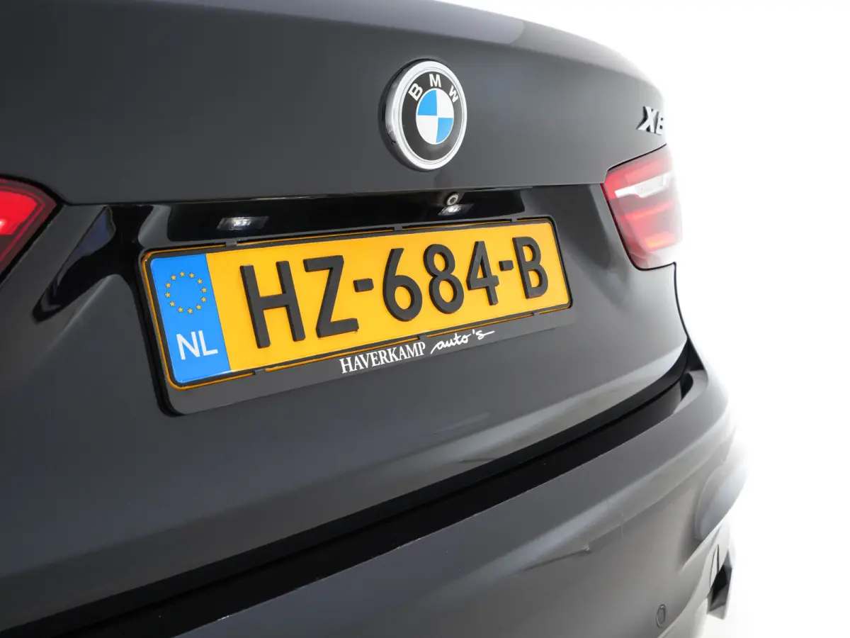 xDrive50i High-Executive M-Sportpack Aut. *PANO | HEAD-UP | TWO-COLOUR-LUXURYLEATHER | FULL-LED | MEMORY-PACK | HARMAN/KARDON-SOUNDSYSTEM |  | BLIND-SPOT | KEYLESS | CAMERA | COMFORT-SEATS |
