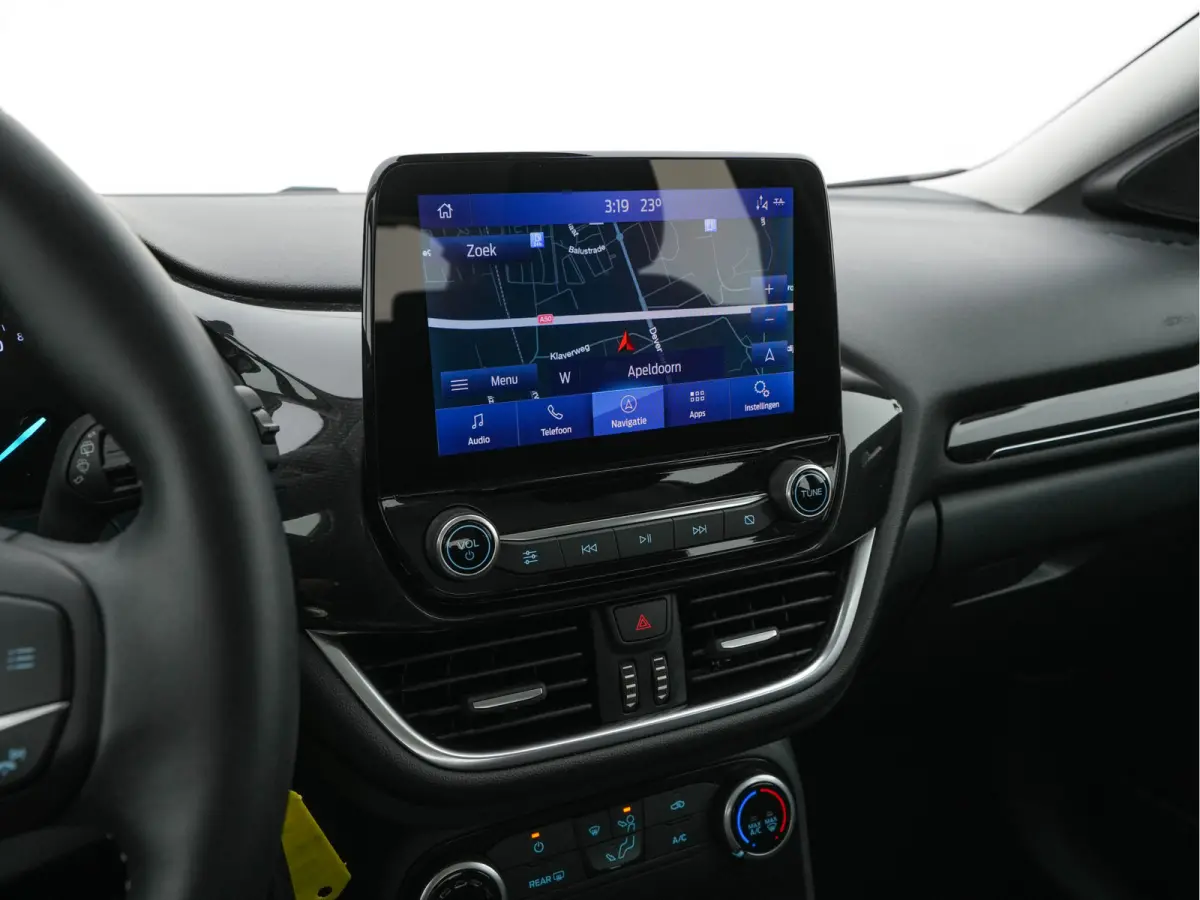 1.0 EcoBoost Titanium (INCL-BTW) *NAVI-FULLMAP | FULL-LED | SPORTSEATS | DAB+ | ECC | CARPLAY | PDC | CRUISE | TOWBAR | LANE-ASSIST | 17''ALU *