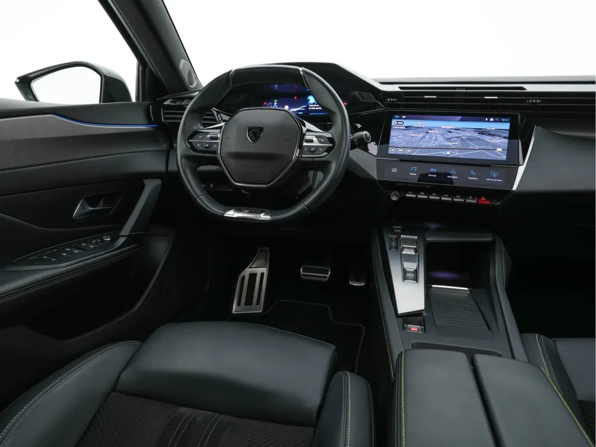 1.6 HYbrid 180 GT-Sport-Pack Business (INCL-BTW) Aut. *PANO | LEATHER-MICROFIBRE | MATRIX-LED | TOPVIEW | MEMORY-PACK | ADAPTIVE-CRUISE | BLINDSPOT | DIGI-COCKPIT | HEATED-SPORTSEATS | KEYLE