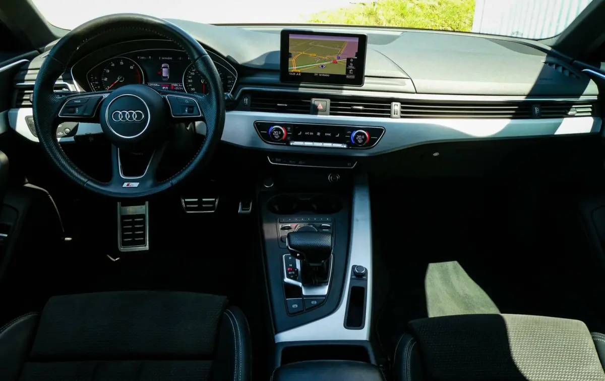 40 TFSI Sport S Line Edition MHEV