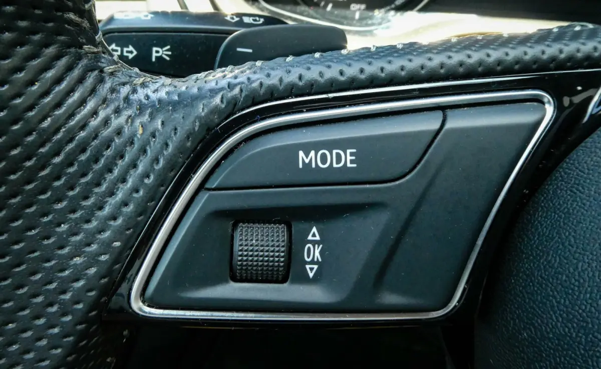 40 TFSI Sport S Line Edition MHEV