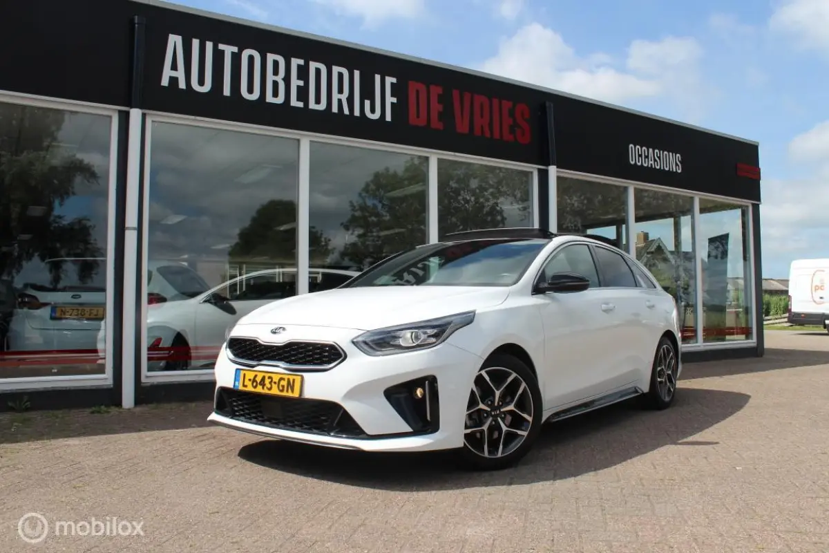 1.5 T-GDI GT-Line Panodak/Camera/Carplay/Virtual